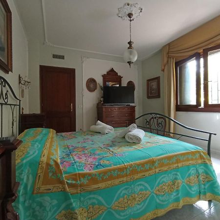 Domus Garden Bed & Breakfast Olbia Ngoại thất bức ảnh