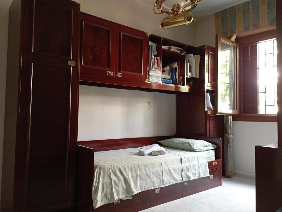 Domus Garden Bed & Breakfast Olbia Ngoại thất bức ảnh