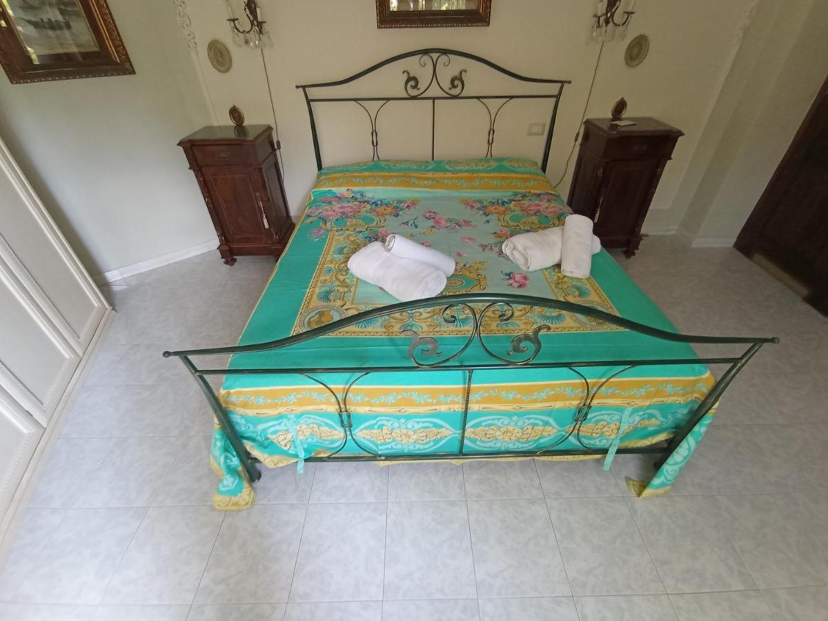 Domus Garden Bed & Breakfast Olbia Ngoại thất bức ảnh